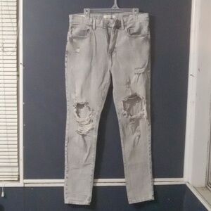 GUC Pacsun Slim Taper 32x32 distressed gray jeans